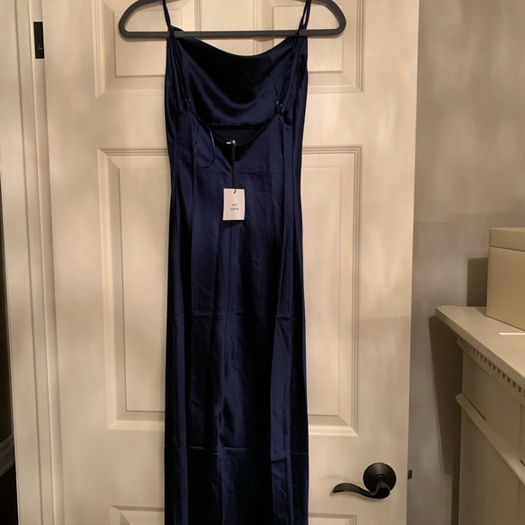 Three beautiful brand new silk dresses. From Born to Be Chic - Picture 5 of 6